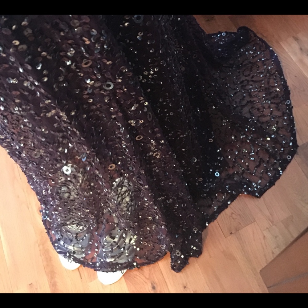 Evening Gown - Picture 5 of 11